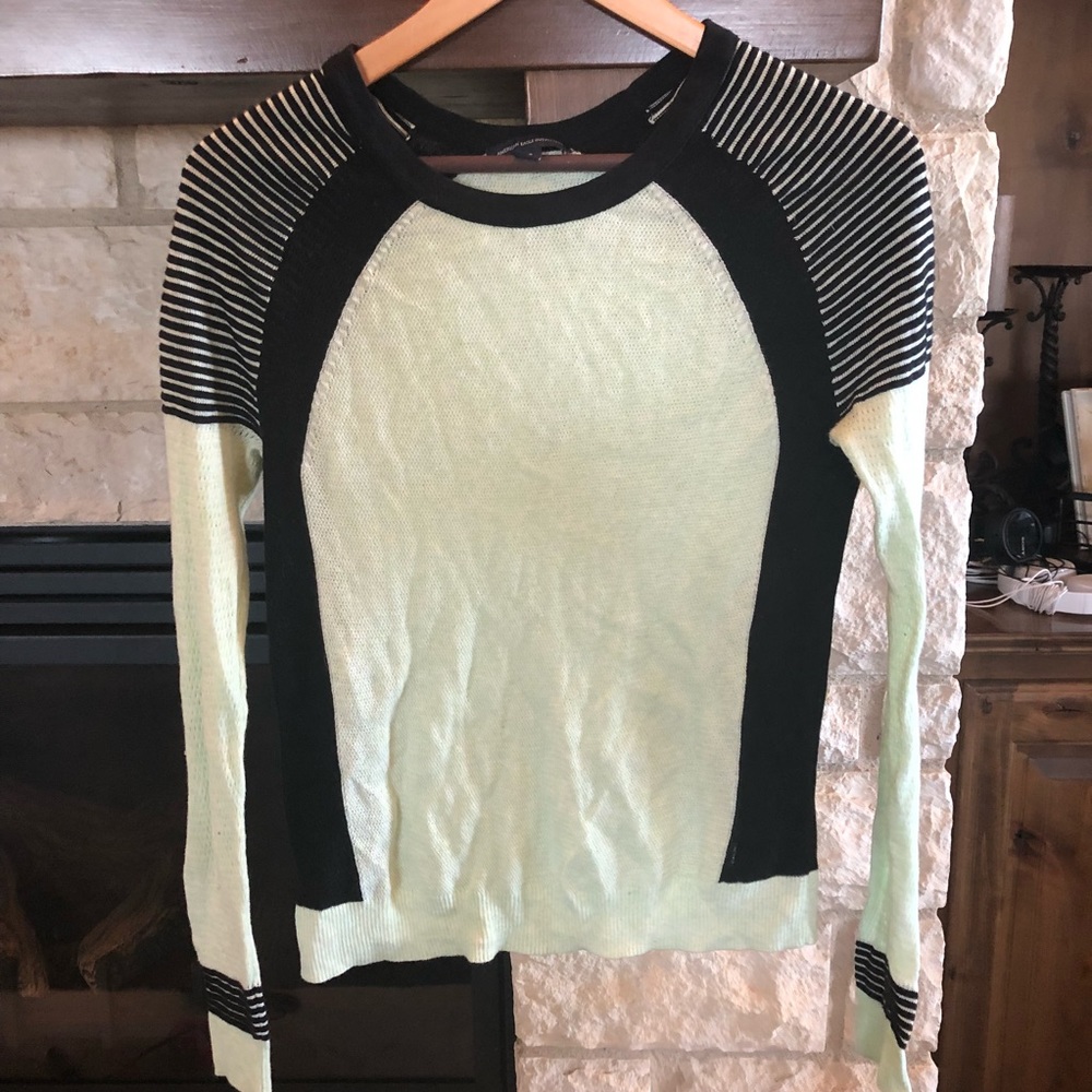 American Eagle long sleeve sweater